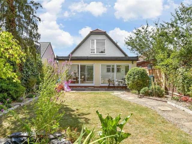 House for sale in Harold Hill, Greater London