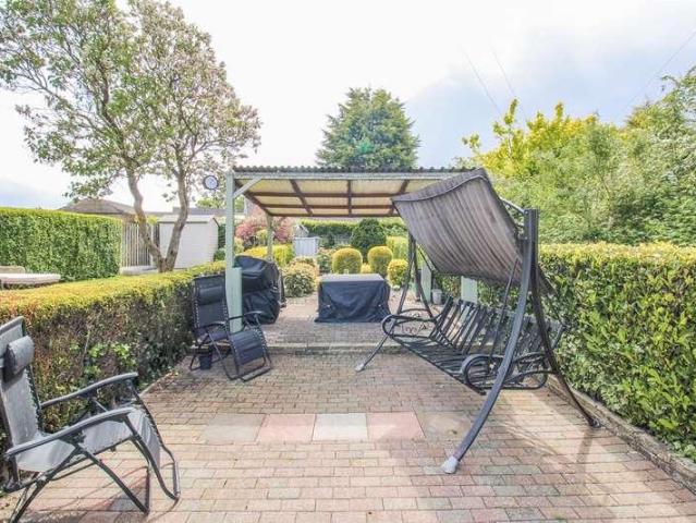 House for sale in Lofthouse, West Yorkshire