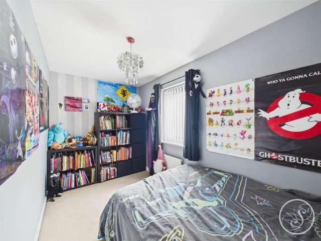 House for sale in Ledston, West Yorkshire