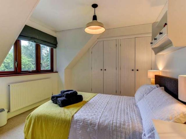 House for sale in Marehill, Horsham