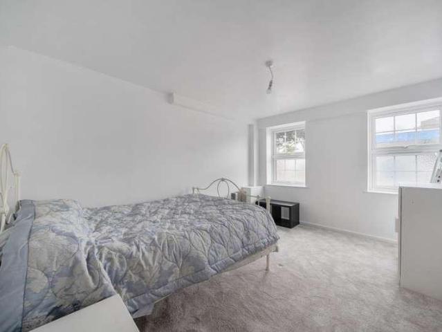House for sale in Portfields, Lower Bullingham
