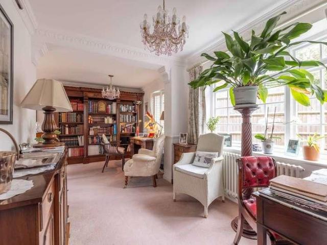 House for sale in Burnham, Swallow