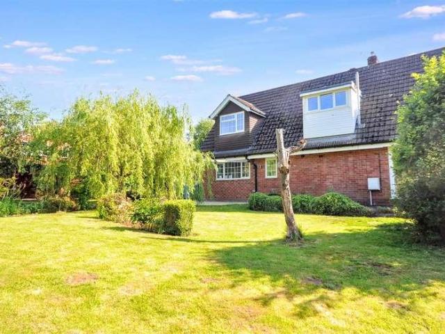 House for sale in Baswich, Staffordshire