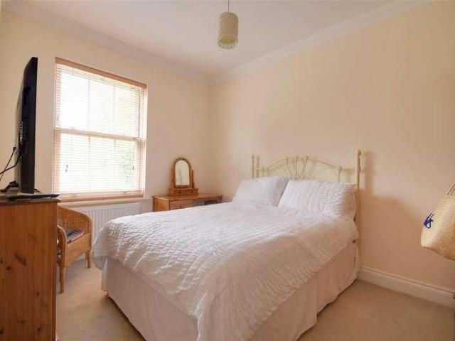 House for sale in Sandown Park, Kent