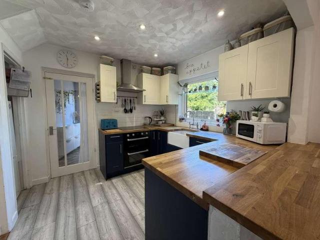 House for sale in Key Street, Suffolk
