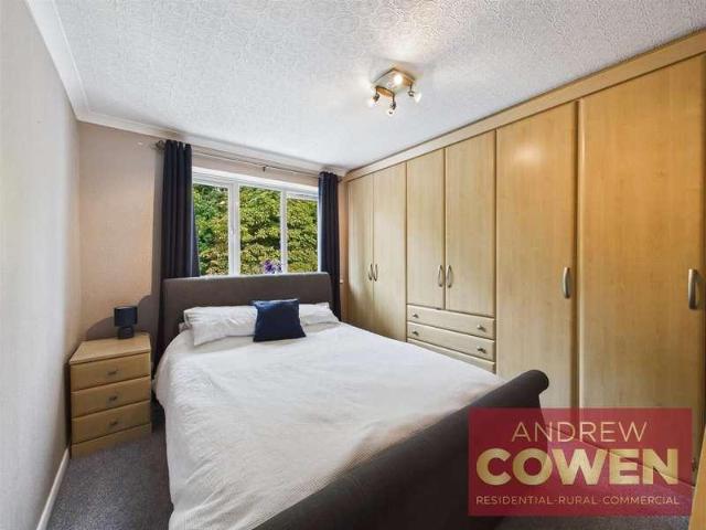 House for sale in Falsgrave, Scarborough