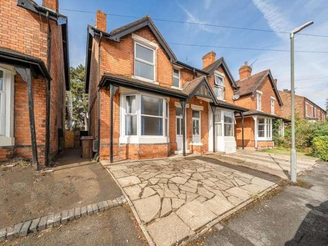 House for sale in Caldermill, East Midlands