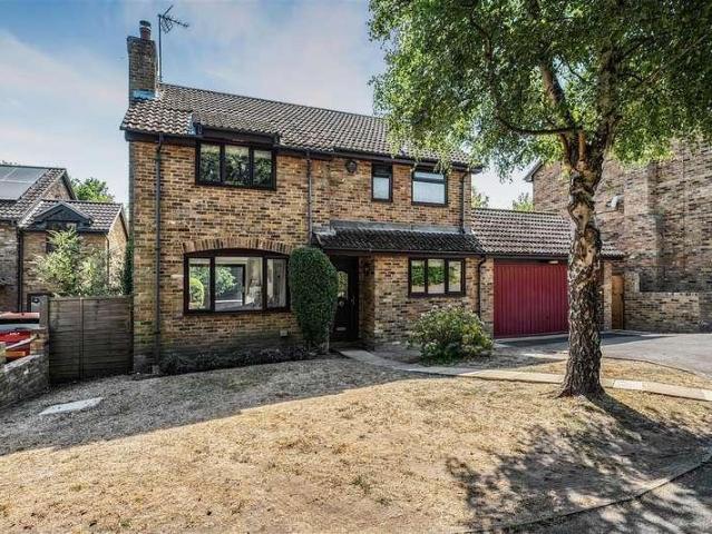 House for sale in Little Sandhurst