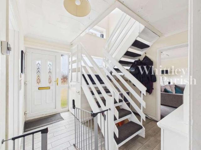 House for sale in Roydon, South Norfolk