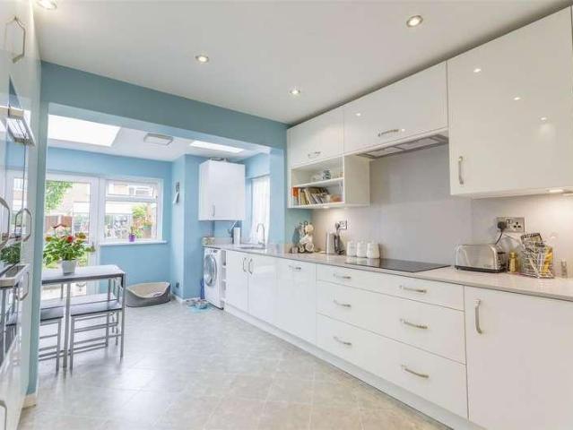 House for sale in Caldermill, East Midlands