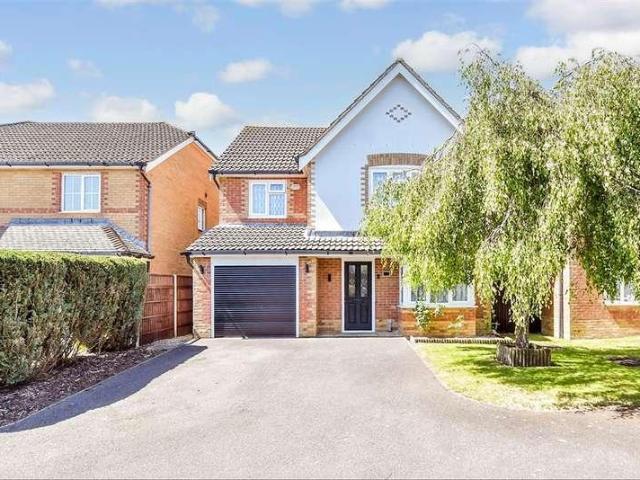 House for sale in Hawkinge, Folkestone
