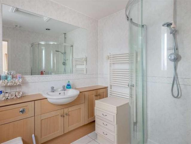 House for sale in Alderminster, Warwickshire