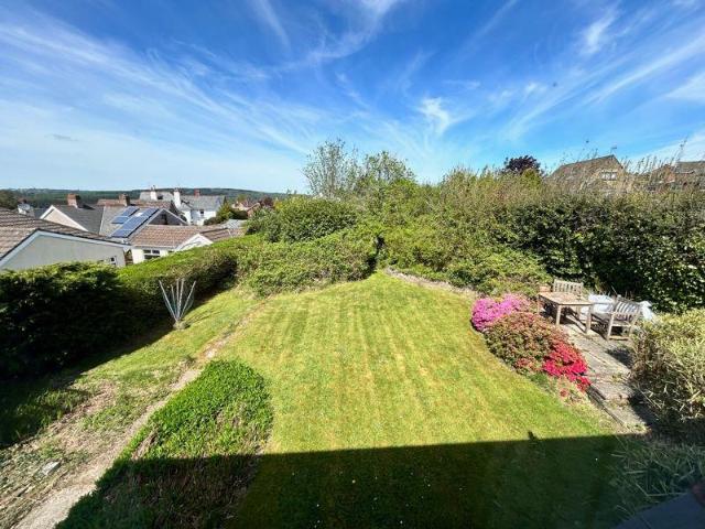 House for sale in Bromsberrow Heath, Gloucestershire