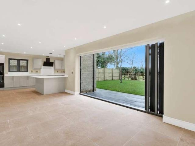 House for sale in Fossebridge, Gloucestershire