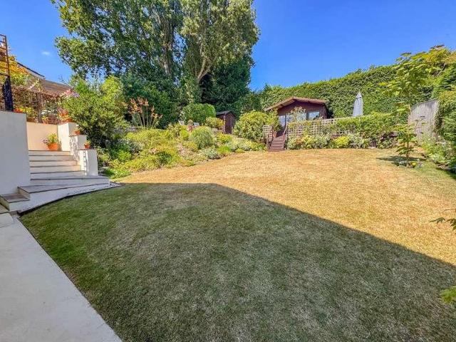 House for sale in Canford Bottom, Colehill