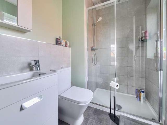 House for sale in Chipping Hill, Essex
