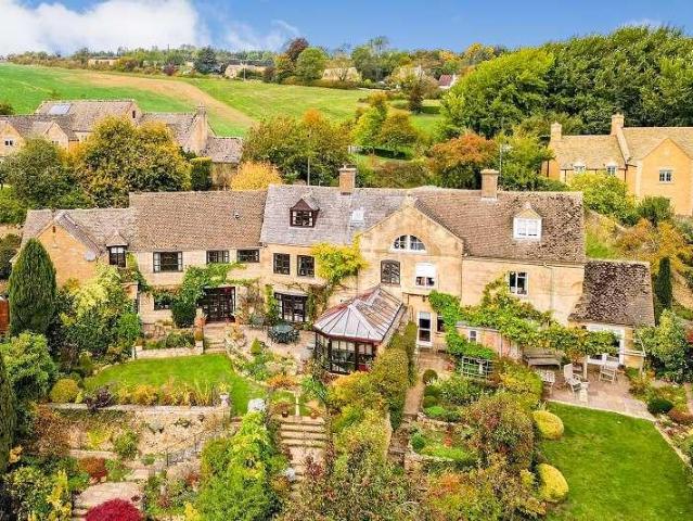 House for sale in Fossebridge, Gloucestershire