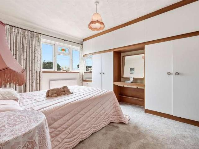 House for sale in The Bonners, Essex