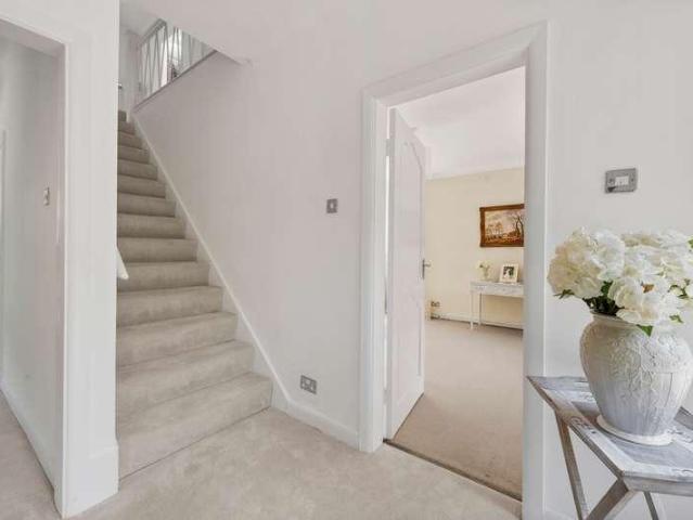 House for sale in Lunts Heath, Widnes