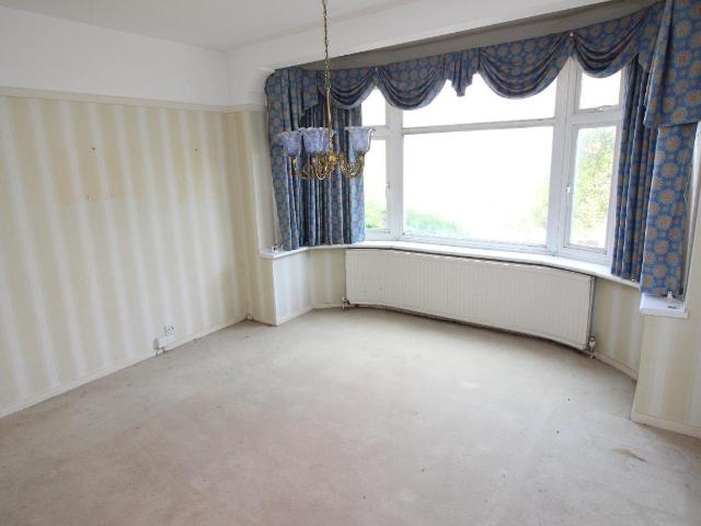 House for sale in Motspur Park, Greater London