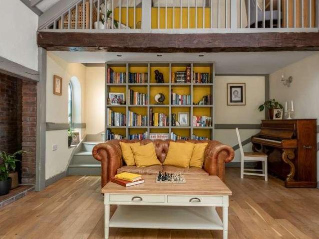 House for sale in Heatherton, East Midlands