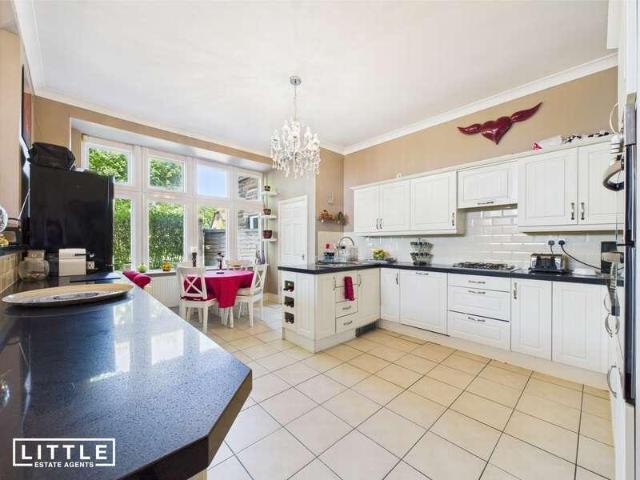 House for sale in Rainhill Stoops, Rainhill