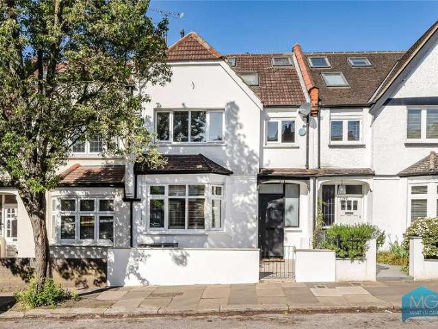 House for sale in Hampstead Garden Suburb, Greater London