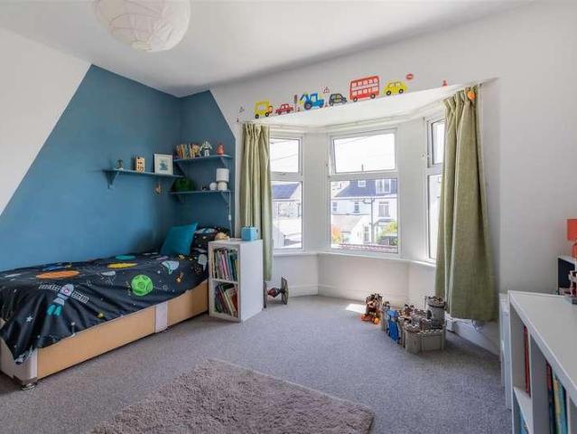 House for sale in Penylan, Falcon Lodge