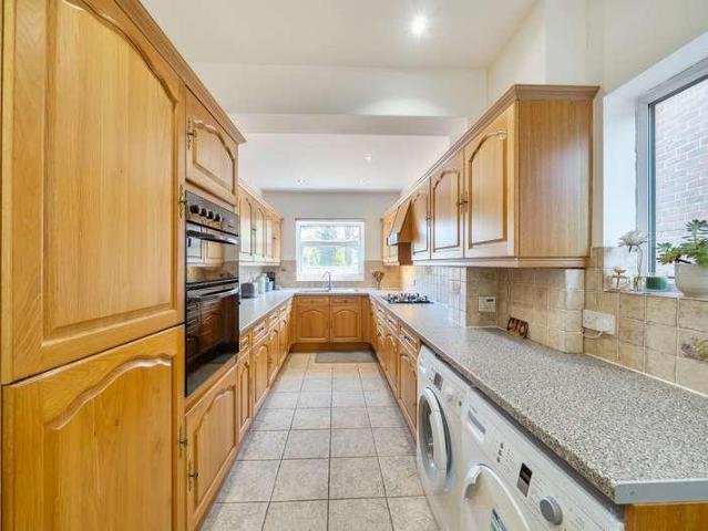 House for sale in Lane, Greater London