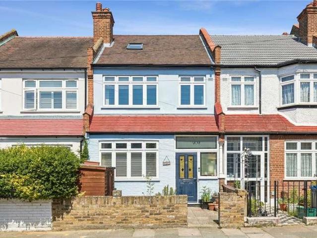 House for sale in London Borough of Merton, Mitcham