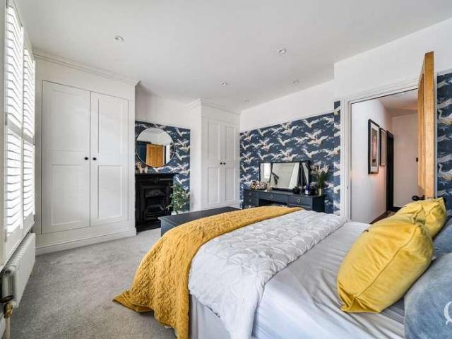 House for sale in Grove Park, Swale