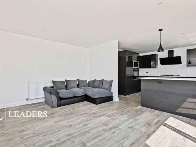 House for sale in Wick, Clapham
