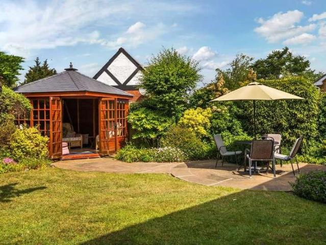 House for sale in Spring Vale, Hampshire