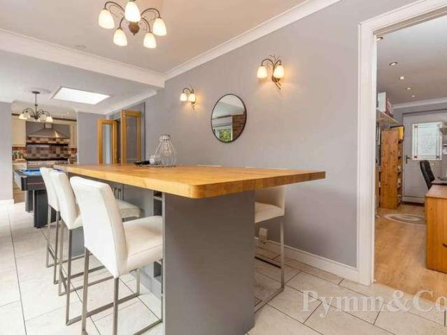 House for sale in Eaton Rise, East Bank