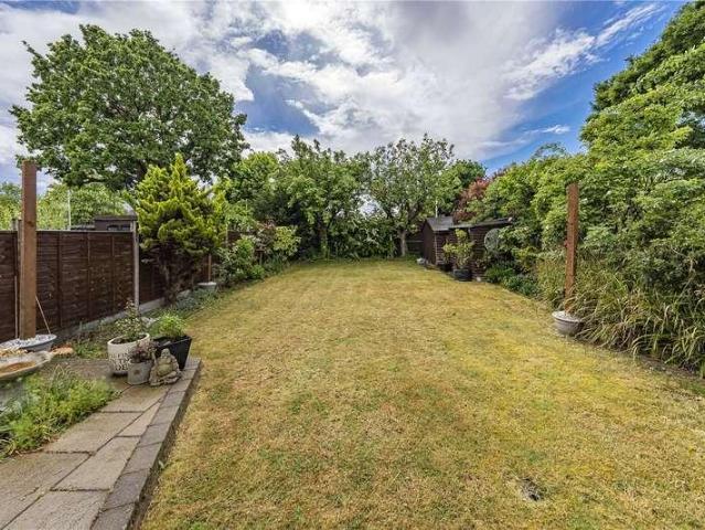 House for sale in Old Malden, Greater London