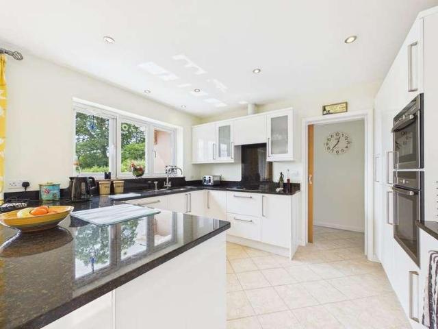 House for sale in Somerset