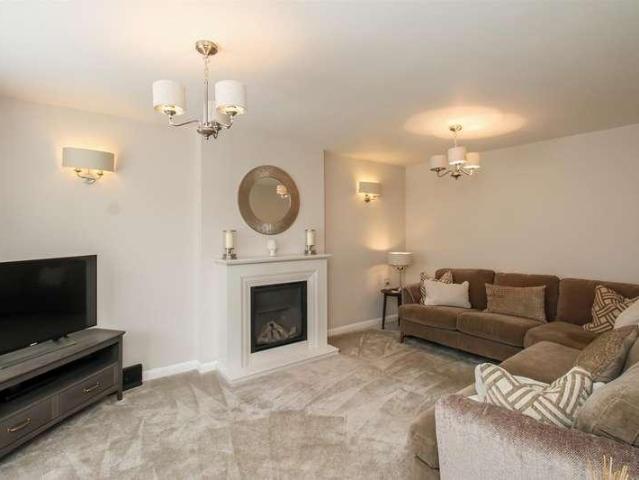 House for sale in Hemsworth, West Yorkshire