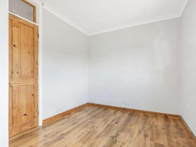 House for sale in Henley-on-Thames, Berrick Salome