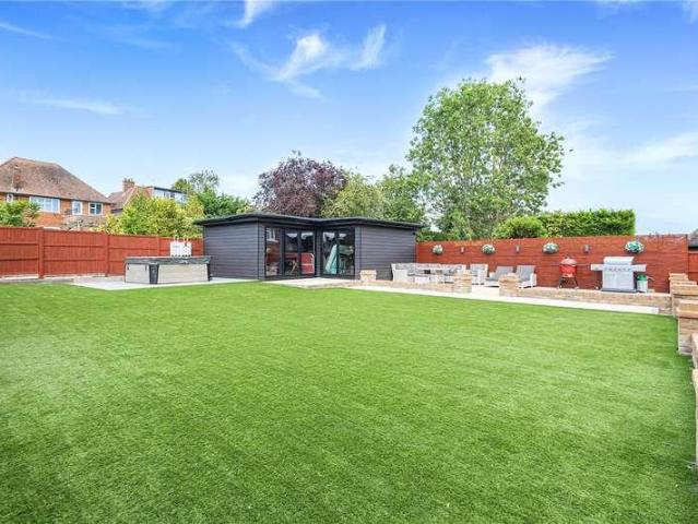 House for sale in Fretherne, Hertfordshire