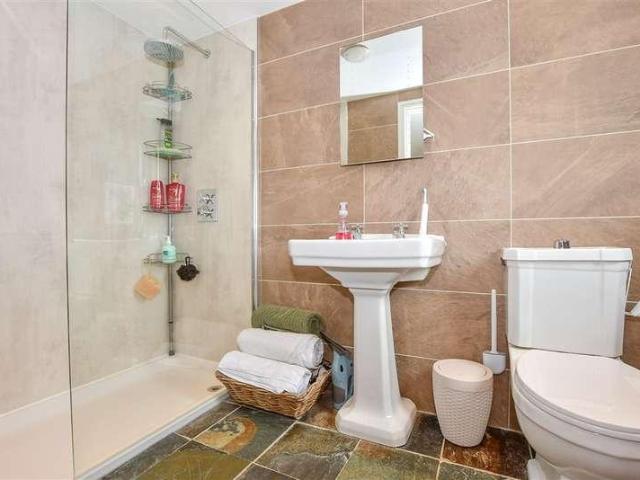 House for sale in Midway, Kent