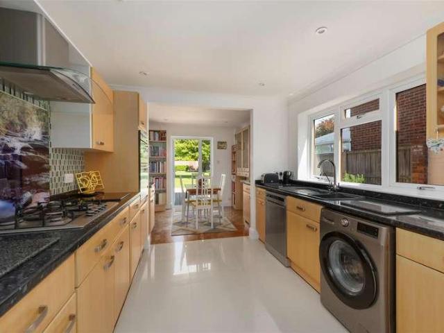 House for sale in The Bridge, Kent