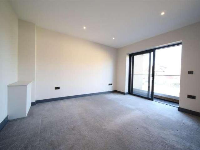 House for sale in Greater London