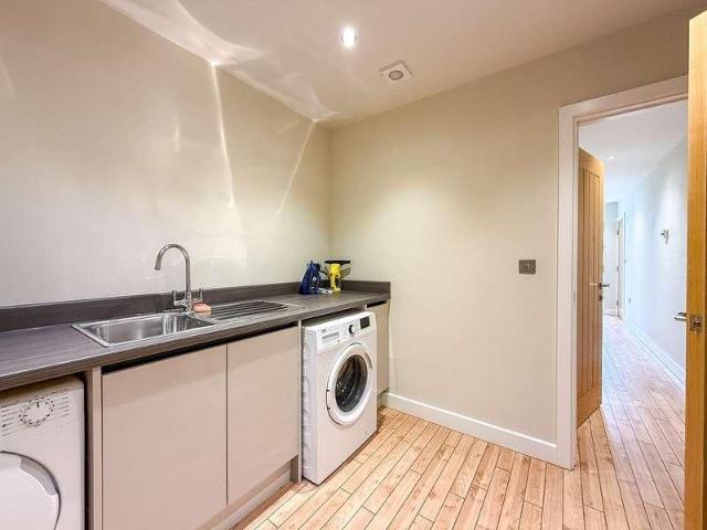 House for sale in Holme Valley, Netherthong
