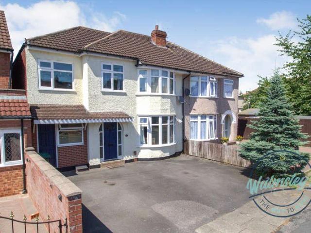 House for sale in Mount Nod, West Midlands