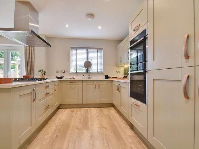 House for sale in Upper Wick, Malvern Hills