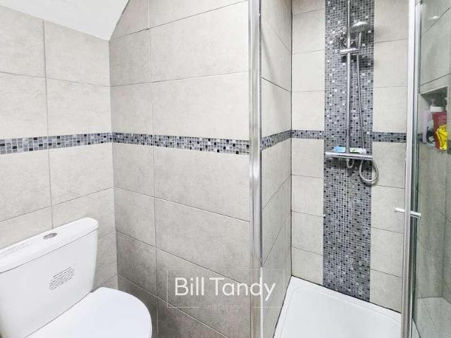 House for sale in Lichfield, Boley Park