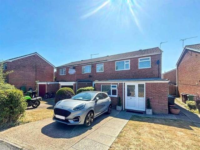 House for sale in Friday Street, Eastbourne