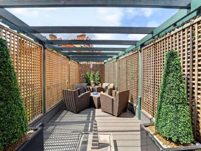 House for sale in Chelsea, Greater London