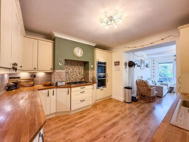 House for sale in Holme Valley, Honley