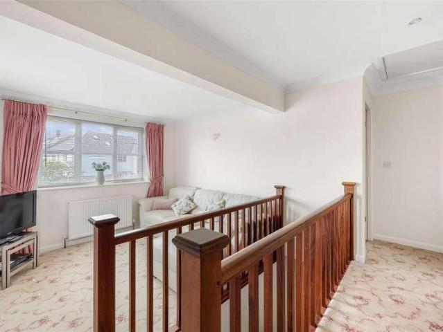 House for sale in Coopersale Street, Epping